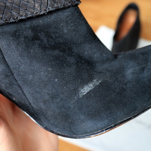 Size 6.5 Elizabeth & James Black Cuff Booties - Picture 8 of 8